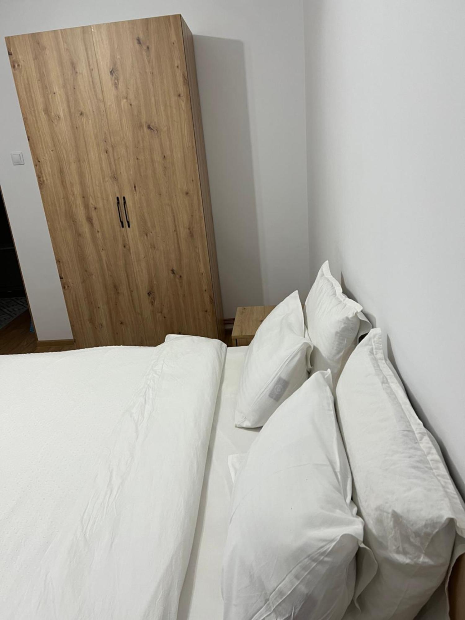 Apartament Centru Ramnicu Valcea Luaran gambar